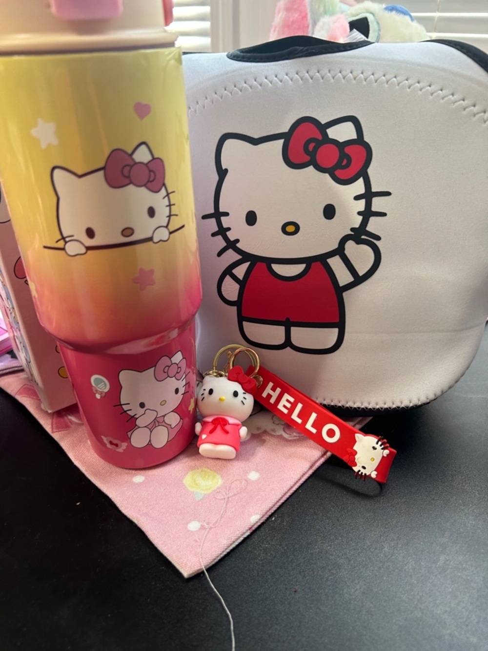 Hello Kitty cup -hello Kitty lunch bag & Keychain